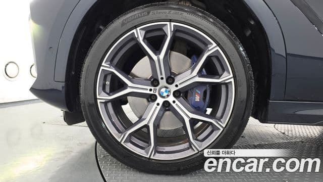 BMW X6 2022 — Şəkil 20/36