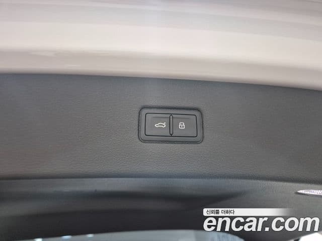 Audi Q7 2026 — ფოტო 12/20