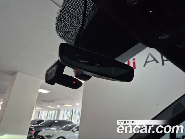 Audi Q7 2026 — ფოტო 16/20