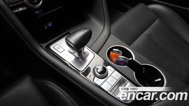 Genesis G70 2019 — Şəkil 13/31