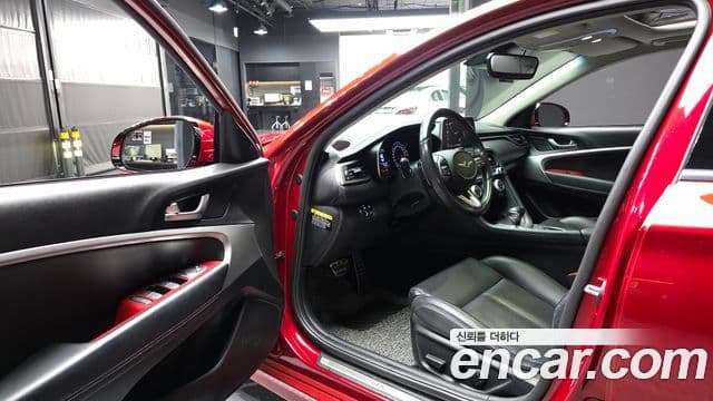 Genesis G70 2019 — Şəkil 14/31