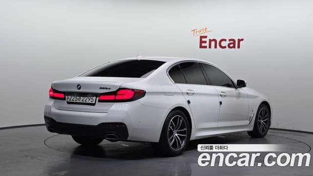 BMW 5 Series 2023 — Şəkil 2/20