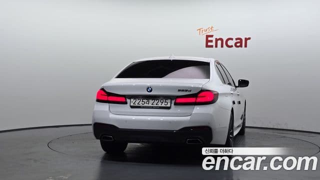 BMW 5 Series 2023 — Şəkil 4/20