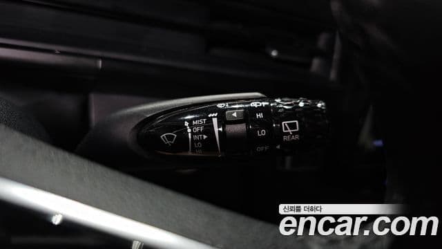 Hyundai Staria 2022 — ფოტო 10/20