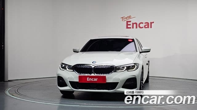 BMW 3 Series 2021 — ფოტო 3/20