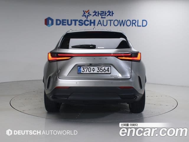 Lexus NX350h 2025 — ფოტო 3/8
