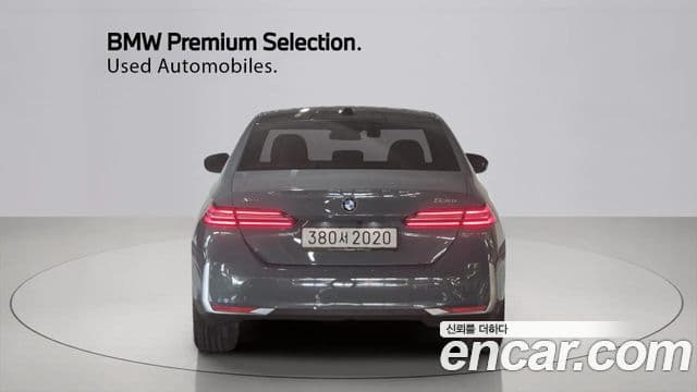 BMW 5 Series 2025 — ფოტო 3/8