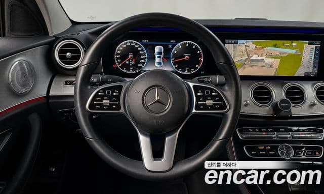 Mercedes-Benz E-Class 2020 — Фото 14/20