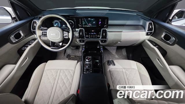 Kia Sorento 2023 — Фото 7/20