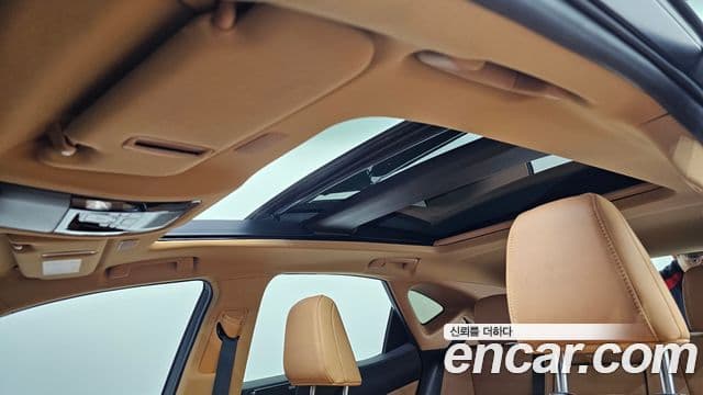 Lexus NX350h 2025 — Photo 9/33