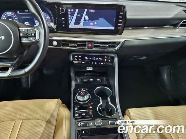 Kia K5 2023 — фото 14 из 20