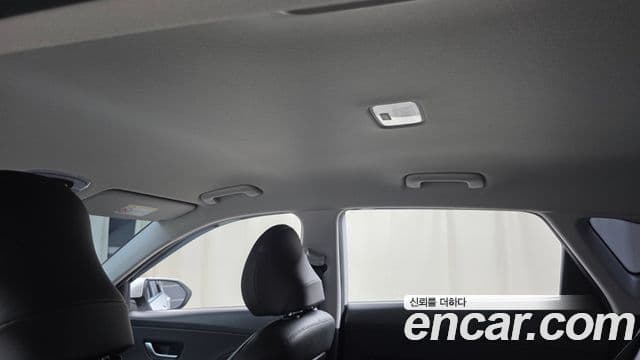 Hyundai Kona Hybrid 2023 — Şəkil 10/30