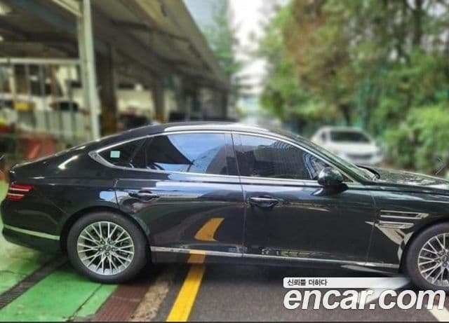 Genesis Electrified G80 2022 — ფოტო 4/17