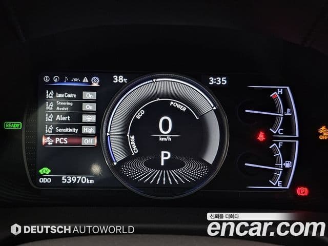 Lexus ES300h 2018 — Photo 15/20