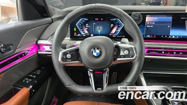 BMW 7 Series 2024 — Photo 9/20