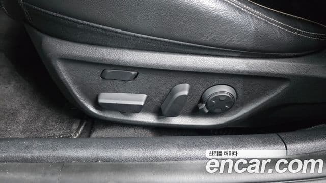 Genesis G70 2019 — Şəkil 24/36