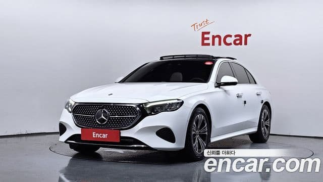 Mercedes-Benz E-Class 2025 — Фото 9/20