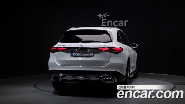 Mercedes-Benz GLC-Class 2024 — Фото 4/20