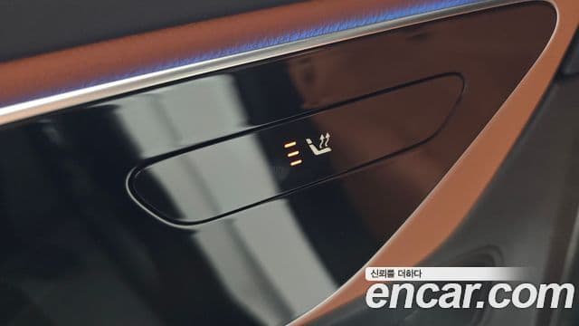 Mercedes-Benz GLC-Class 2024 — Şəkil 8/30