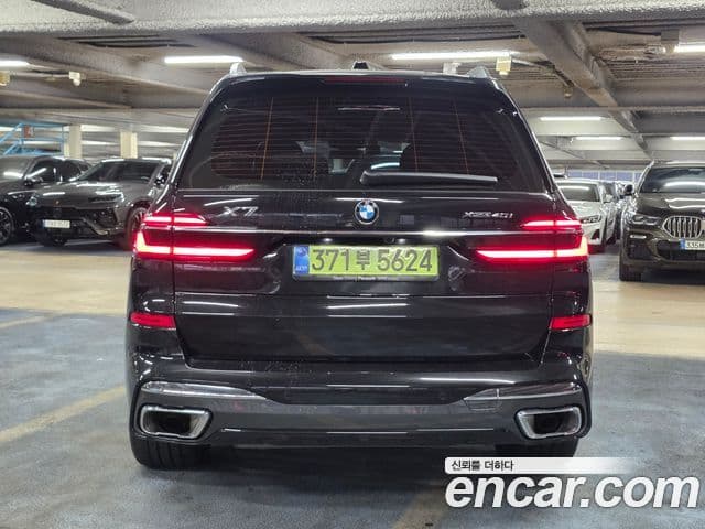BMW X7 2025 — Фото 4/20