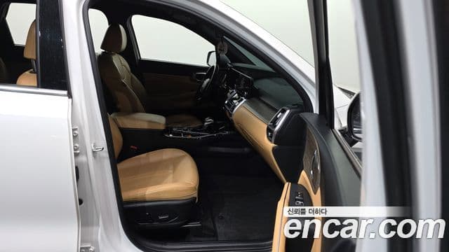Kia Sorento 2023 — Фото 11/20