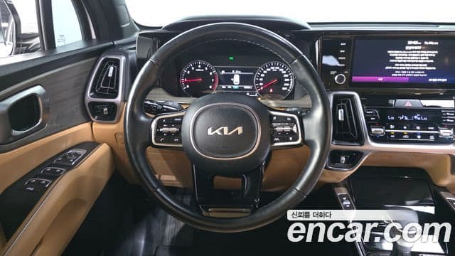 Kia Sorento 2023 — Фото 13/20