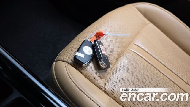 Kia Sorento 2023 — Photo 10/33