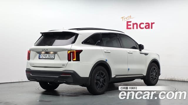 Kia Sorento 2024 — Фото 2/20