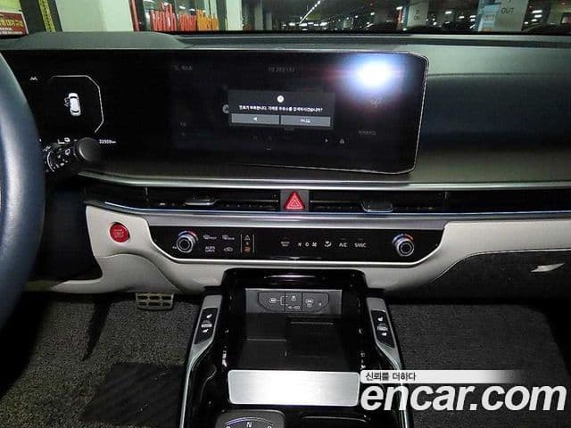 Kia Sorento 2024 — Фото 11/20