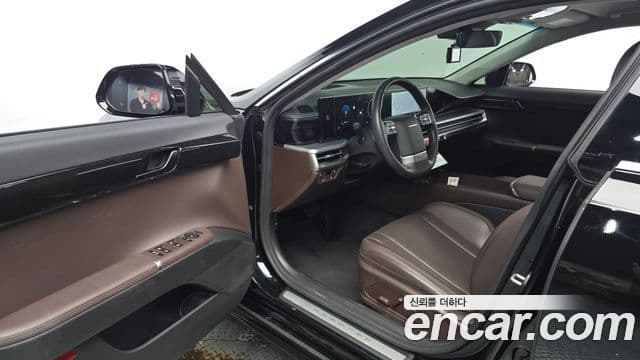 Hyundai Grandeur 2023 — ფოტო 10/20