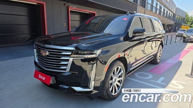 Cadillac Escalade 2021 — Фото 1/20