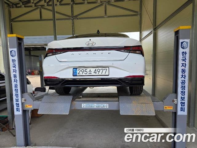 Hyundai Avante 2022 — Şəkil 1/2
