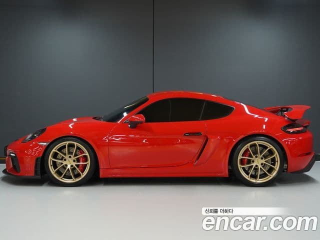 Porsche 718 Cayman 2023 — Фото 1/20