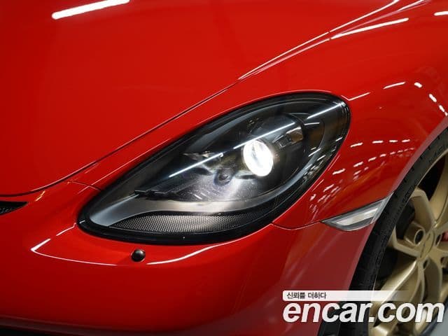 Porsche 718 Cayman 2023 — Фото 5/20
