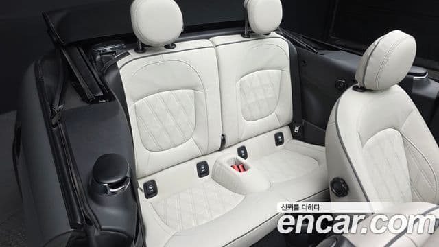 Mini Cooper S Convertible 2023 — ფოტო 12/20