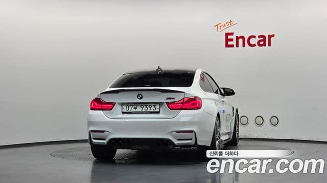 BMW M4 2018 — Şəkil 5/20