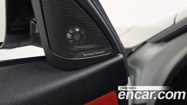 BMW M4 2018 — Şəkil 11/20