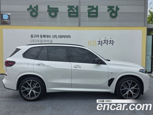 BMW X5 2024 — Фото 2/19
