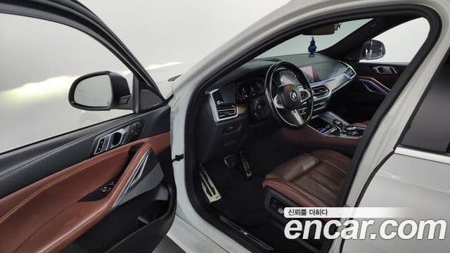 BMW X6 2022 — ფოტო 10/20