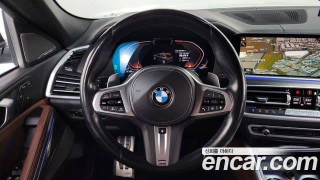 BMW X6 2022 — ფოტო 13/20