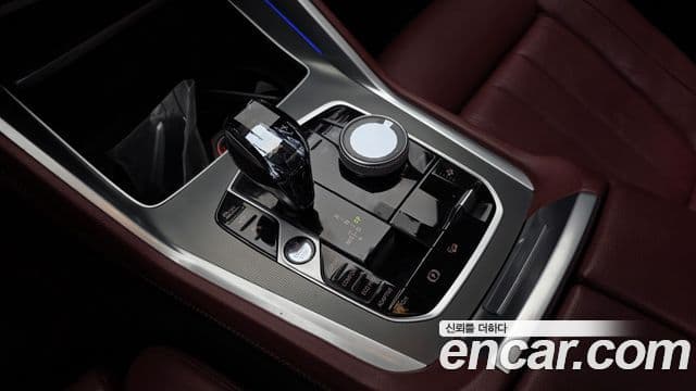 BMW X6 2021 — Şəkil 9/20