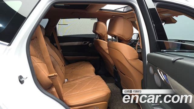 Genesis GV80 2024 — Photo 8/20