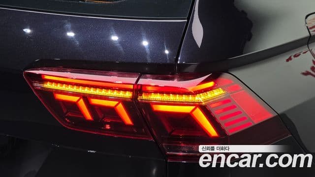 Volkswagen Tiguan 2023 — Photo 31/34