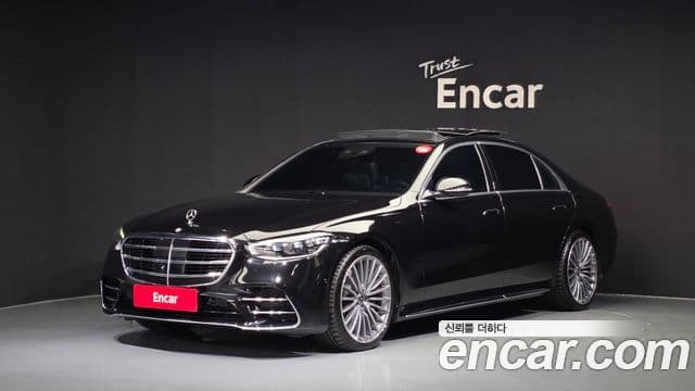 Mercedes-Benz S-Class 2023 — Фото 1/20