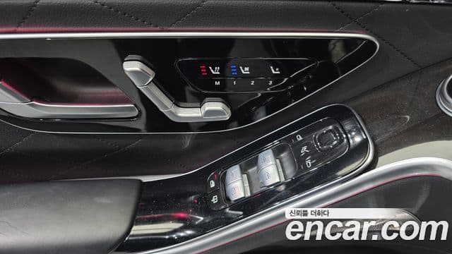 Mercedes-Benz S-Class 2023 — Фото 13/20