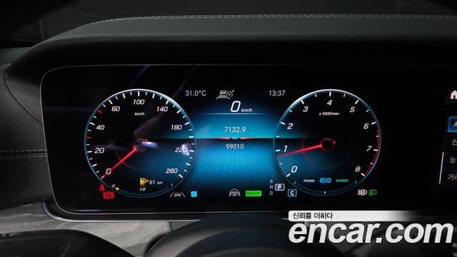 Mercedes-Benz E-Class 2021 — Фото 8/20