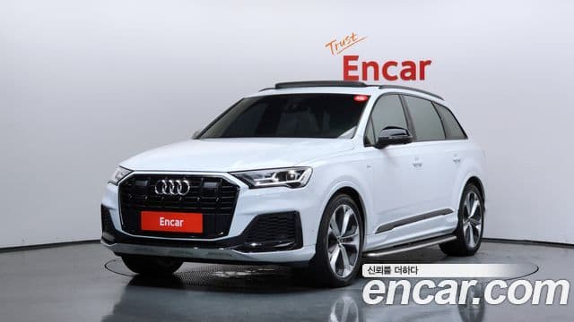 Audi Q7 2022 — Şəkil 1/20