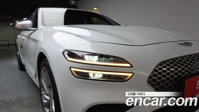 Genesis G70 2021 — Şəkil 18/34