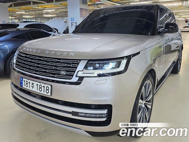 Land Rover Range Rover 2024 — ფოტო 1/20