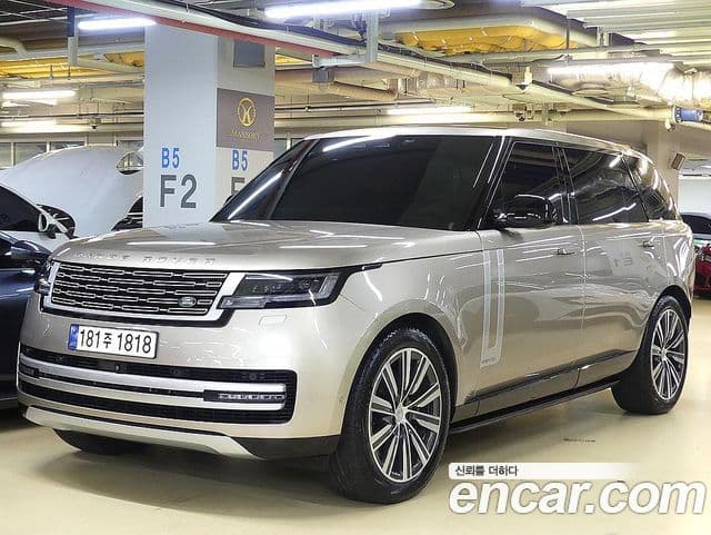 Land Rover Range Rover 2024 — ფოტო 5/20